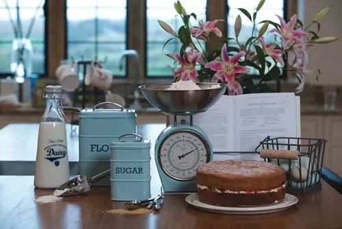 Ваги кухонні Living Nostalgia, 4 кг, метал